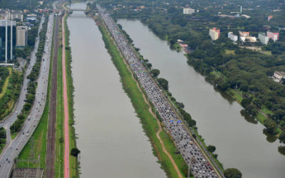 Promotor quer cancelar multas nas marginais