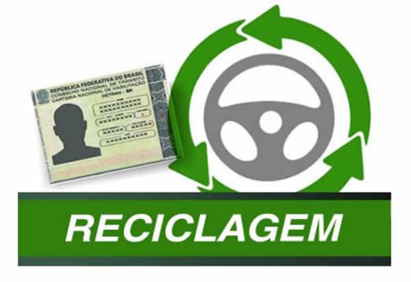 Reciclagem preventiva para quem tem CNH nas categorias C, D e E já está disponível no Estado de SP